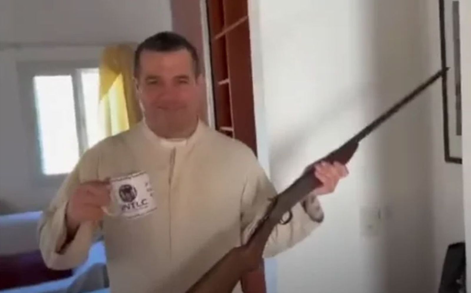 El cura con la escopeta