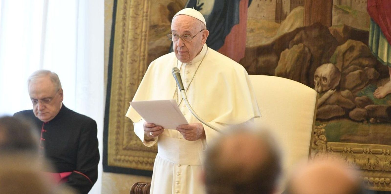 Francisco en la Audiencia con la Asociación Pro Petri Sede