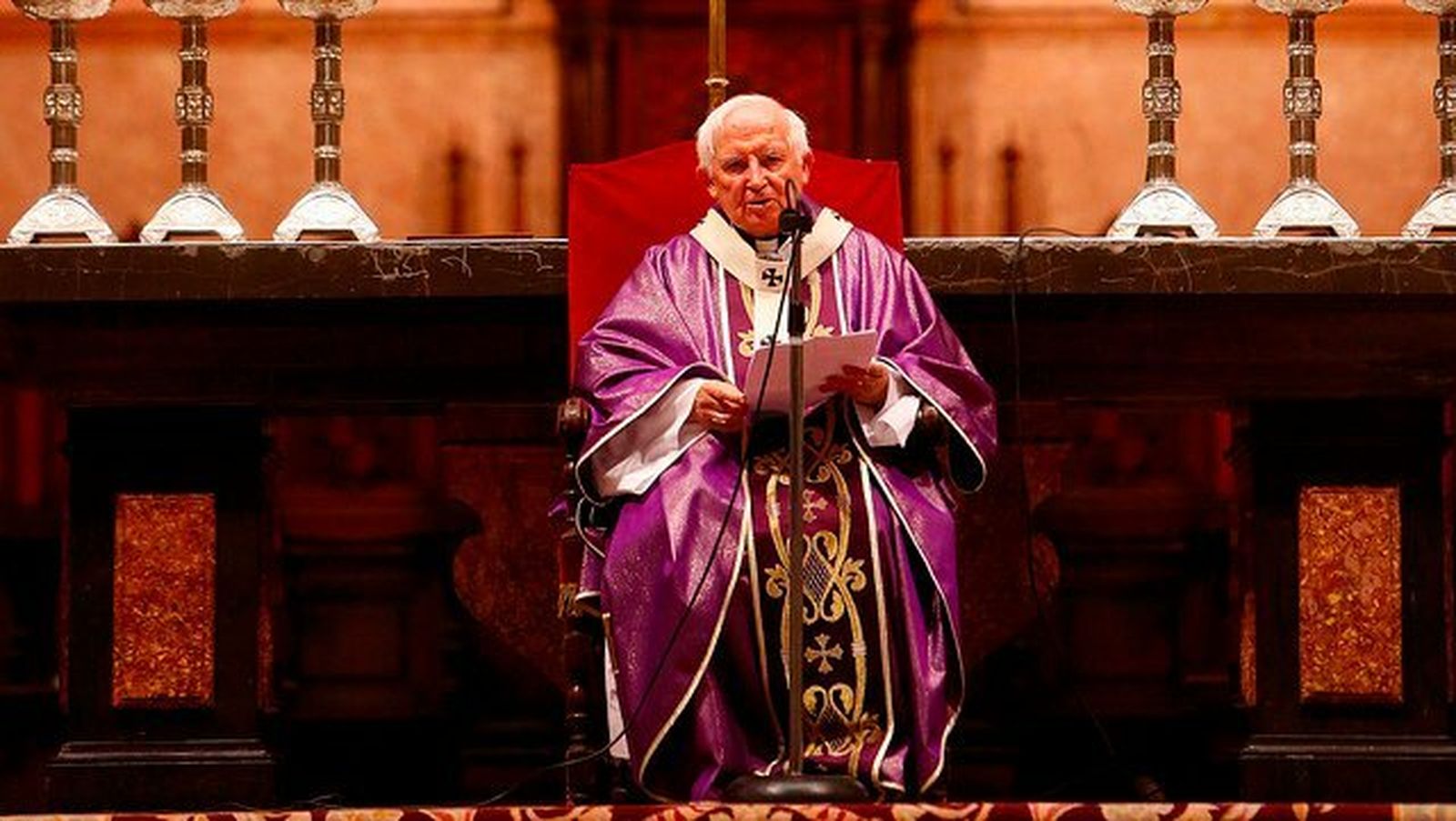 Cañizares, durante la misa funeral