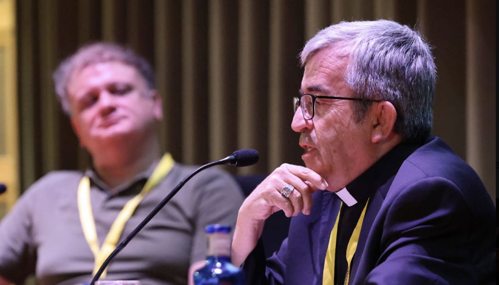 Argüello, durante su intervención en el ISEEP, junto a Quintana Paz