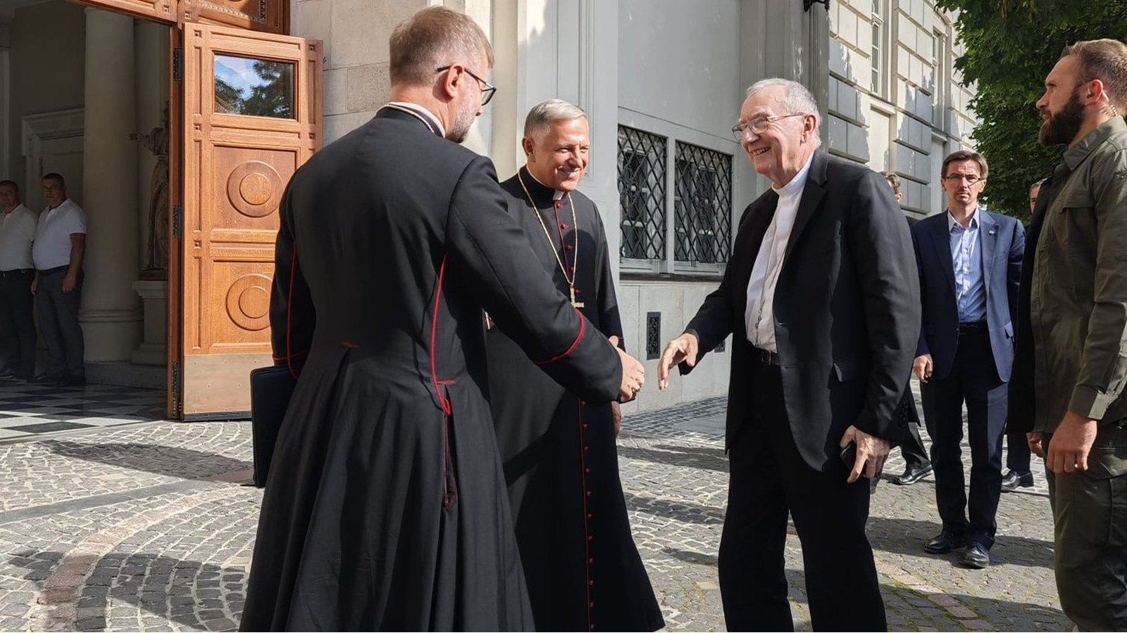 Parolin llega a Liv
