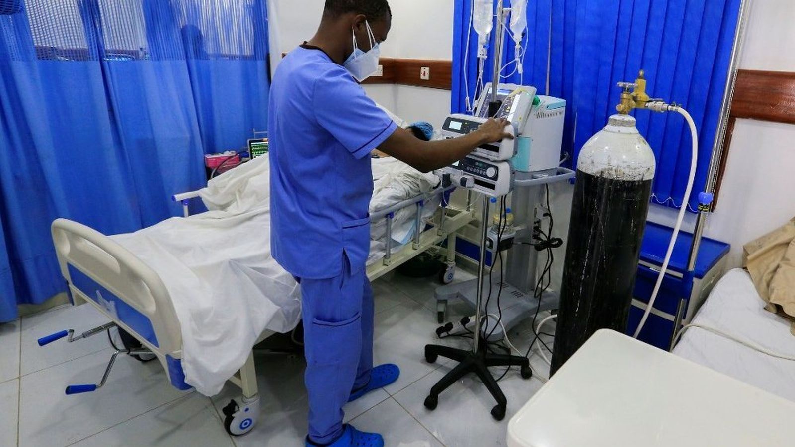 Material sanitario donado por el Papa