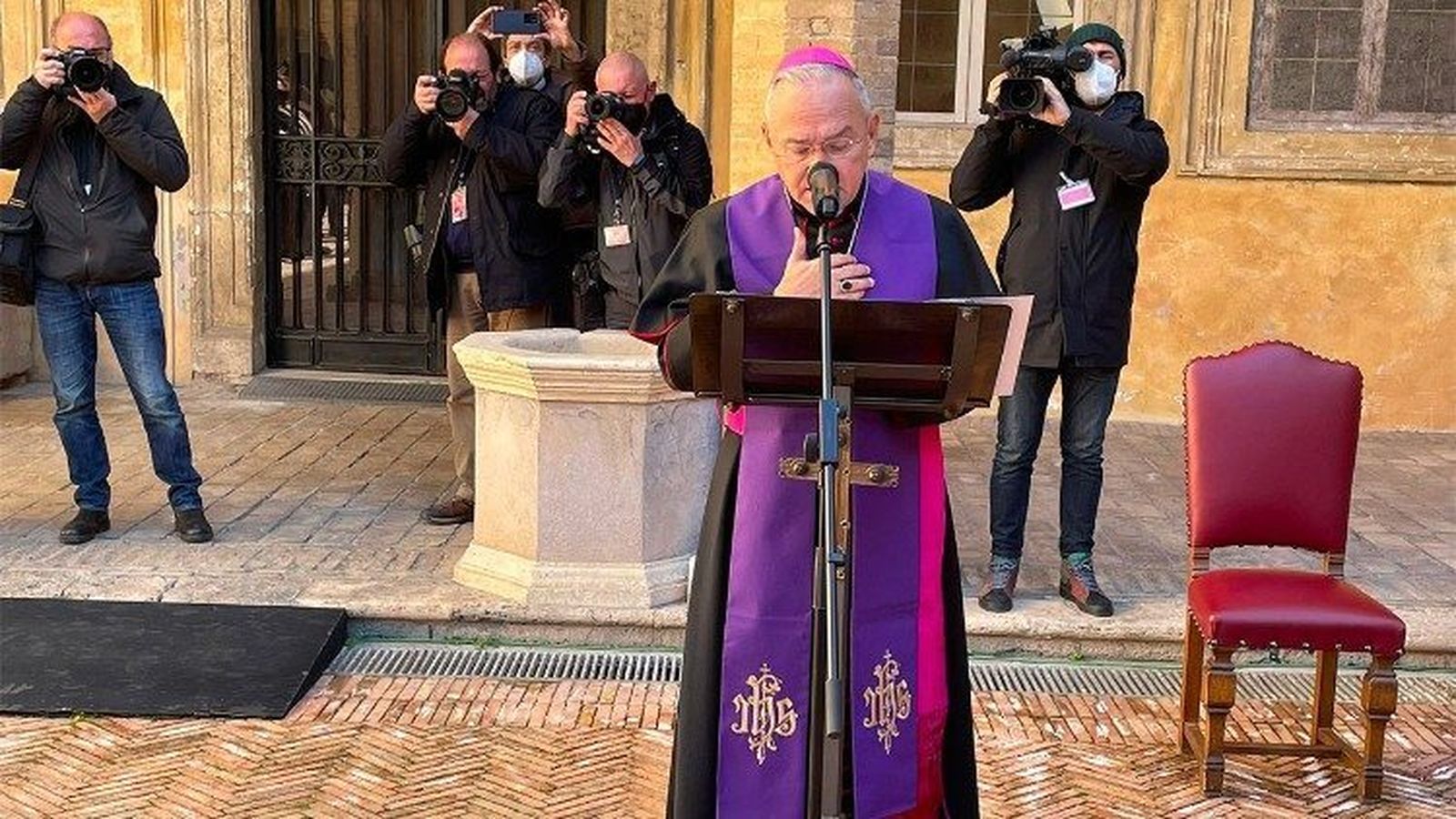 Monseñor Peña Parra, oración por la paz