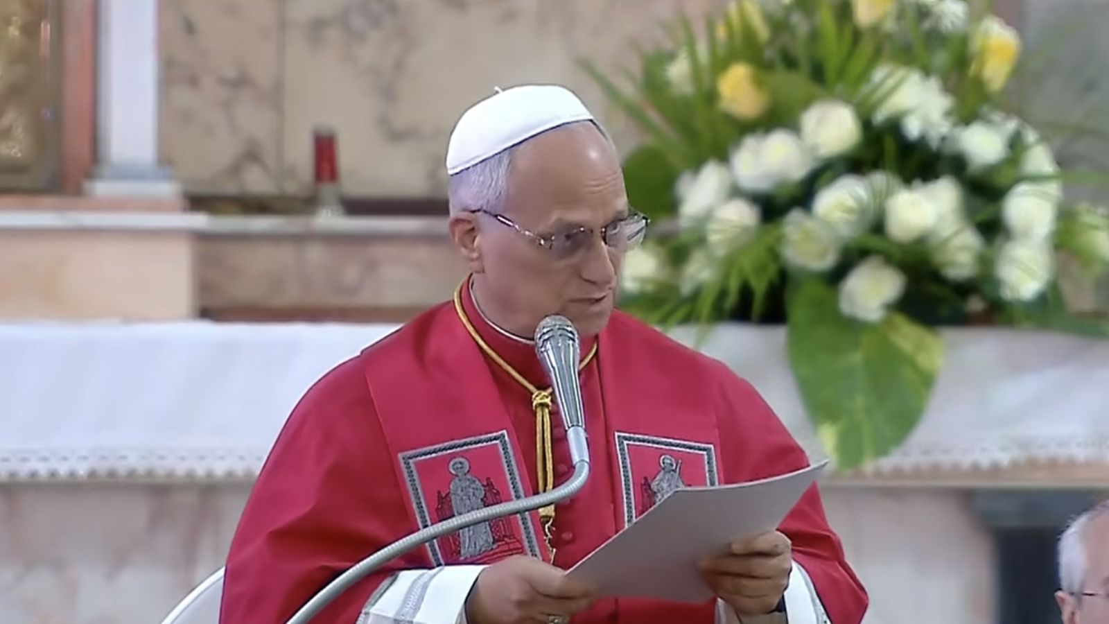 Discurso del Papa a los religiosos de Angola