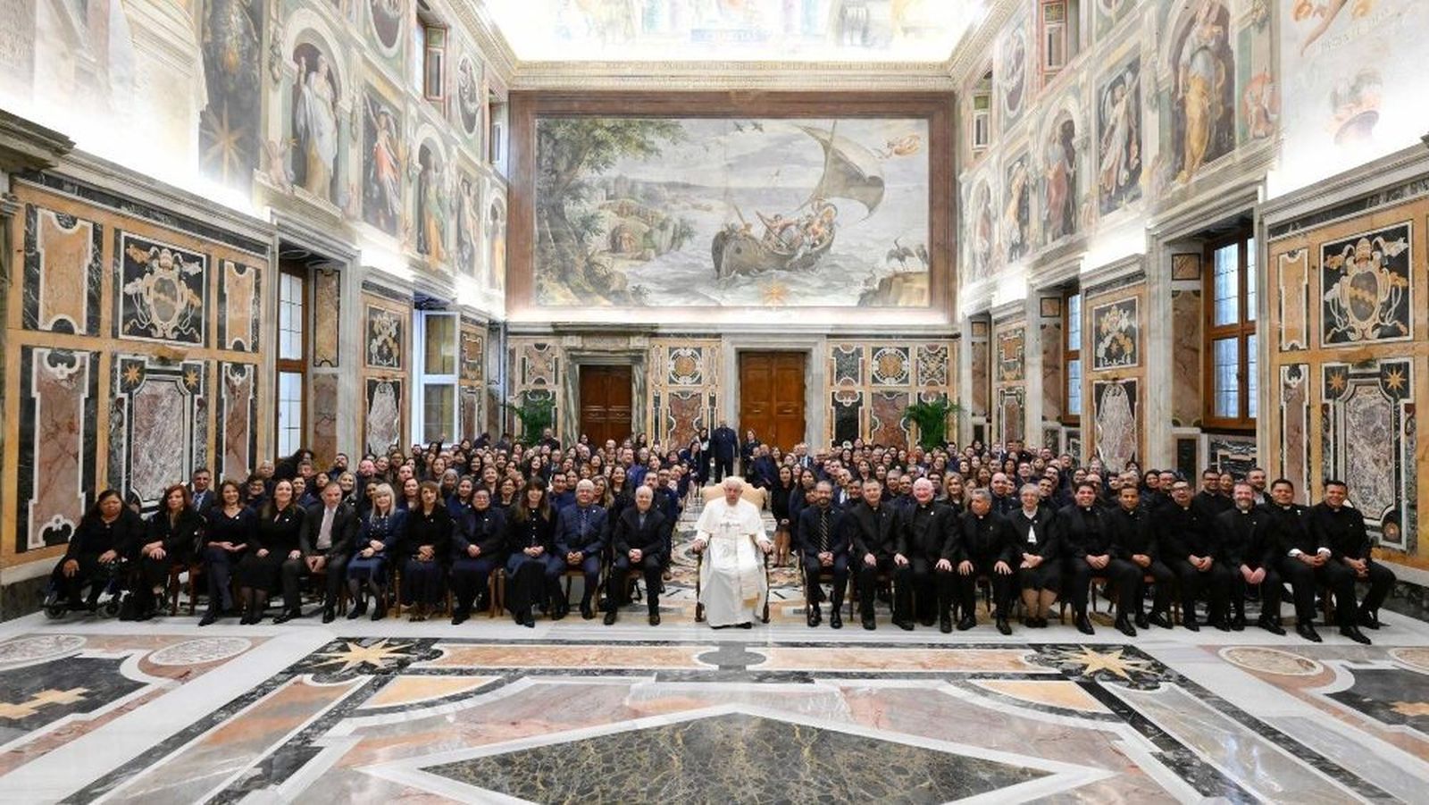 Francisco, a los 'sembradores' de ESNE: "Sigan llevando consuelo a los migrantes"