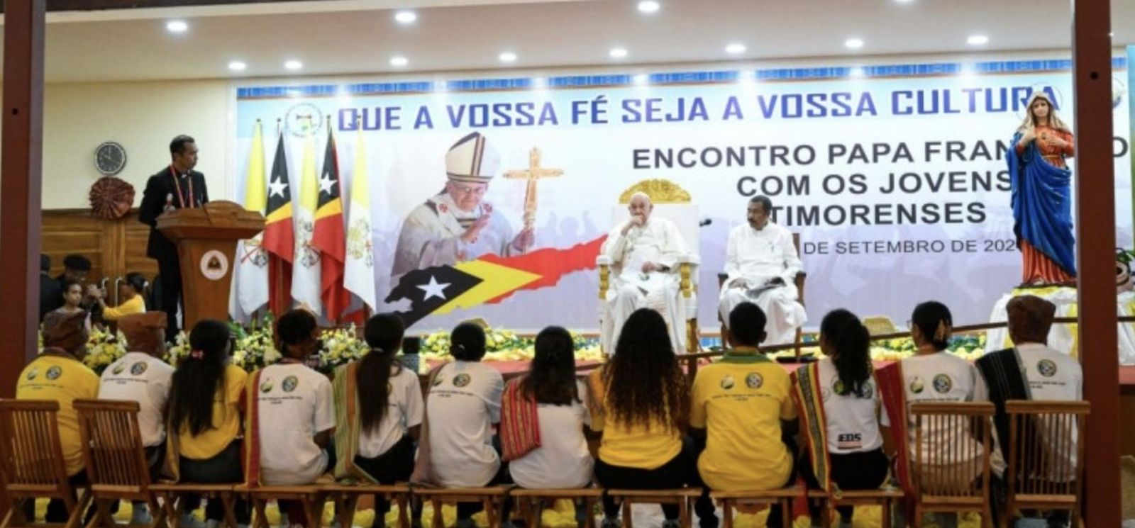 El Papa, con los jóvenes