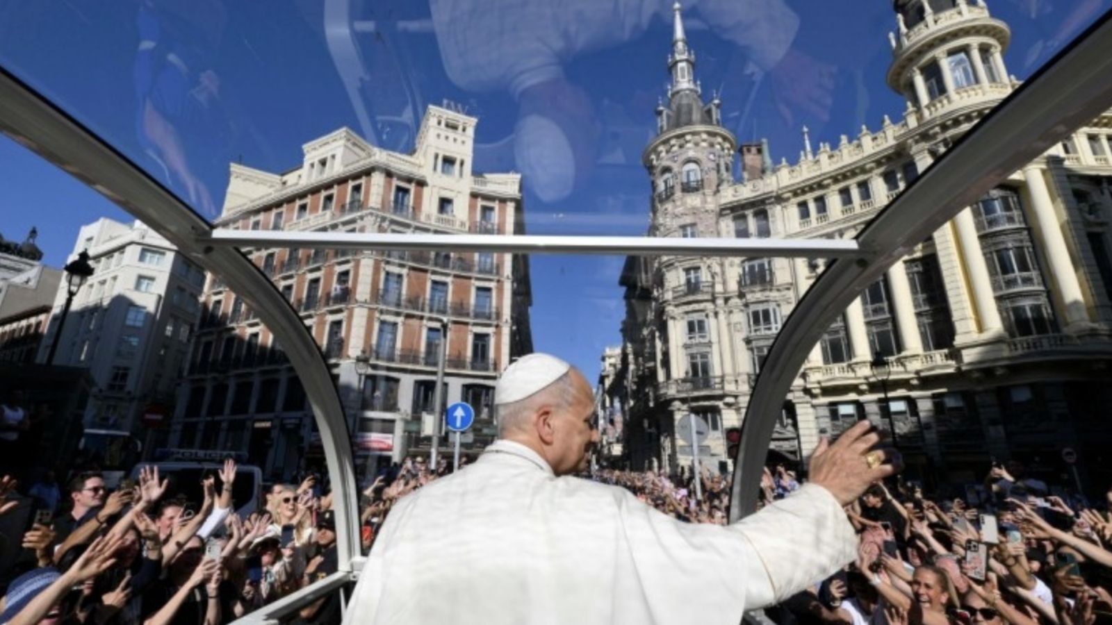 Tercer día del Papa en España, en un minuto