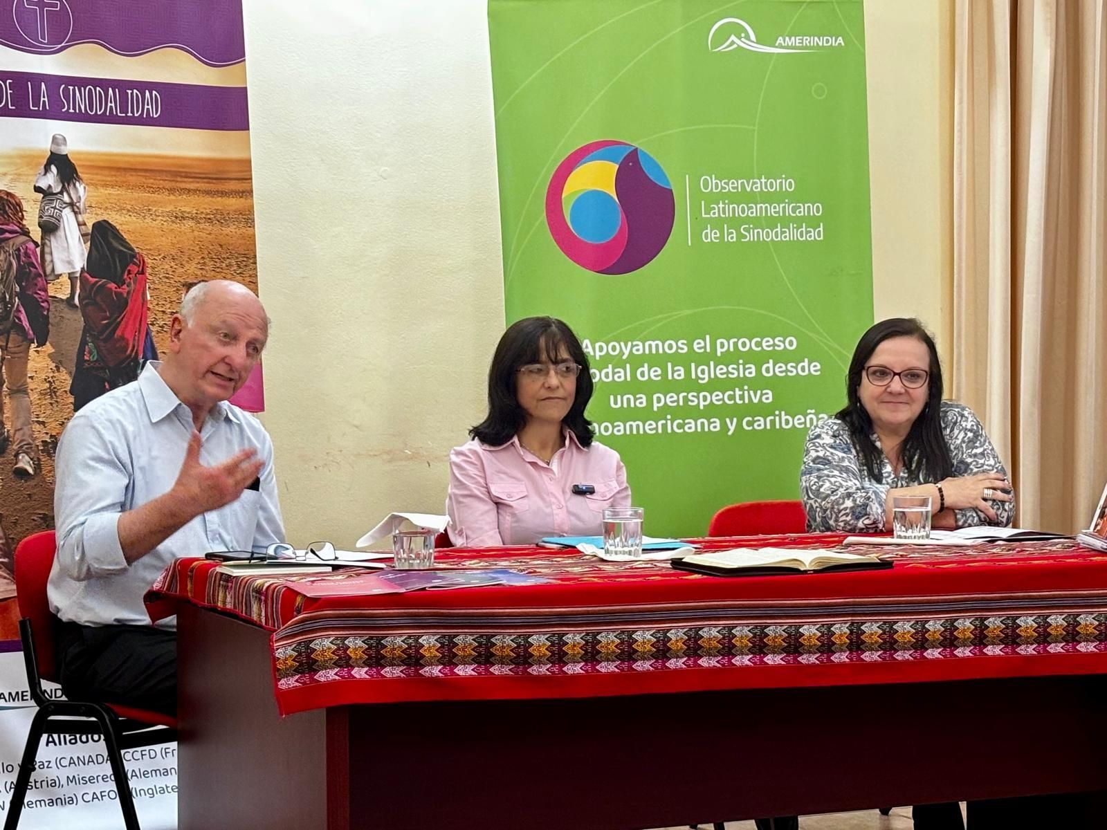 Consuelo Vélez, en el encuentro de Amerindia en Roma