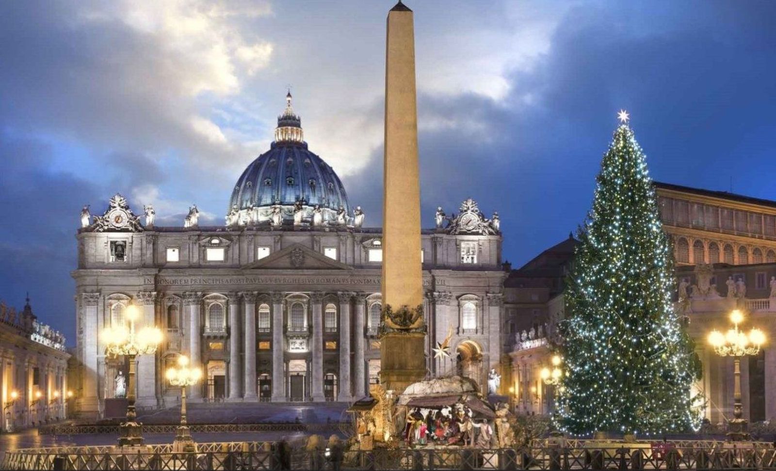 Belén y árbol de Navidad del Vaticano