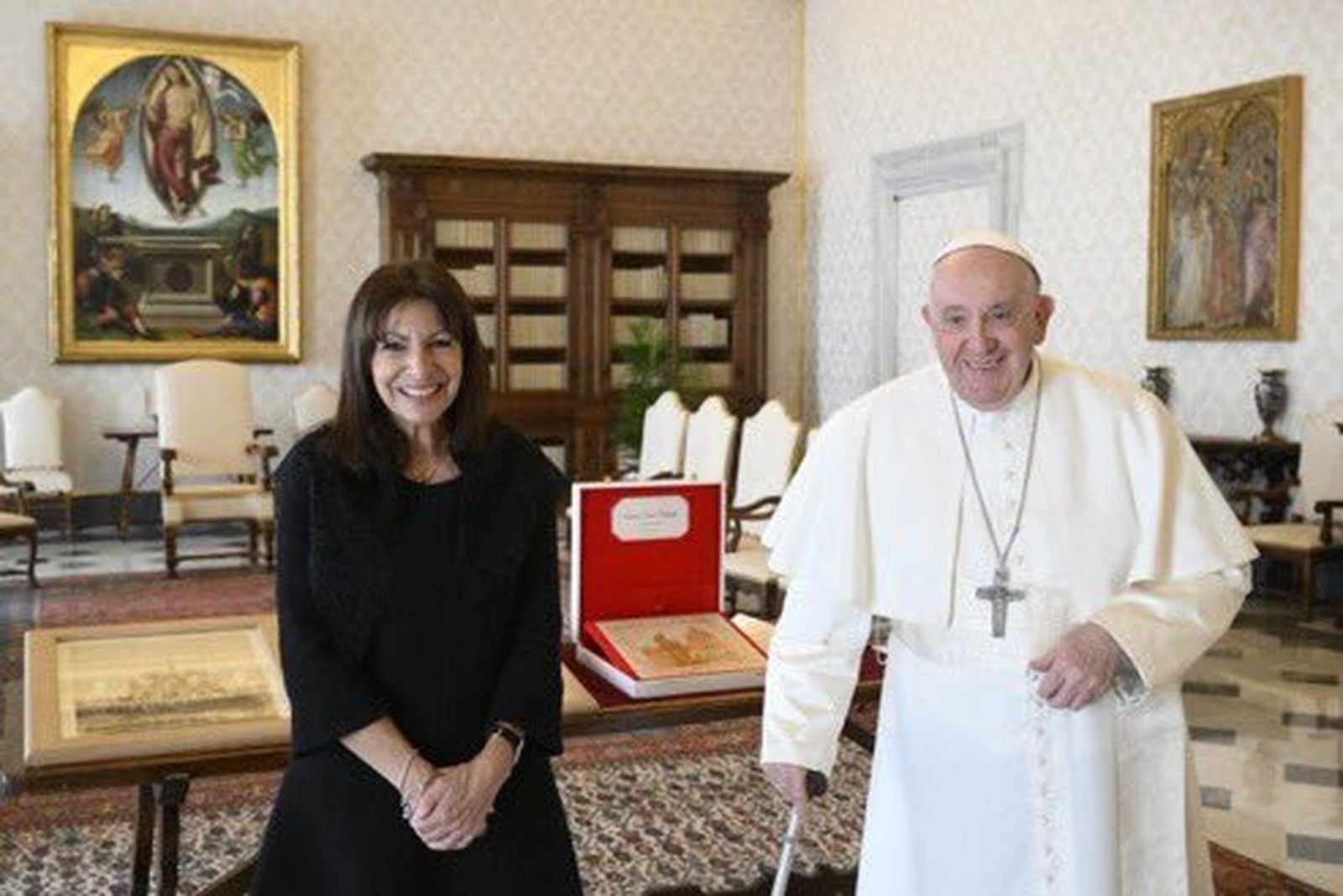 Anne Hidalgo, con el Papa