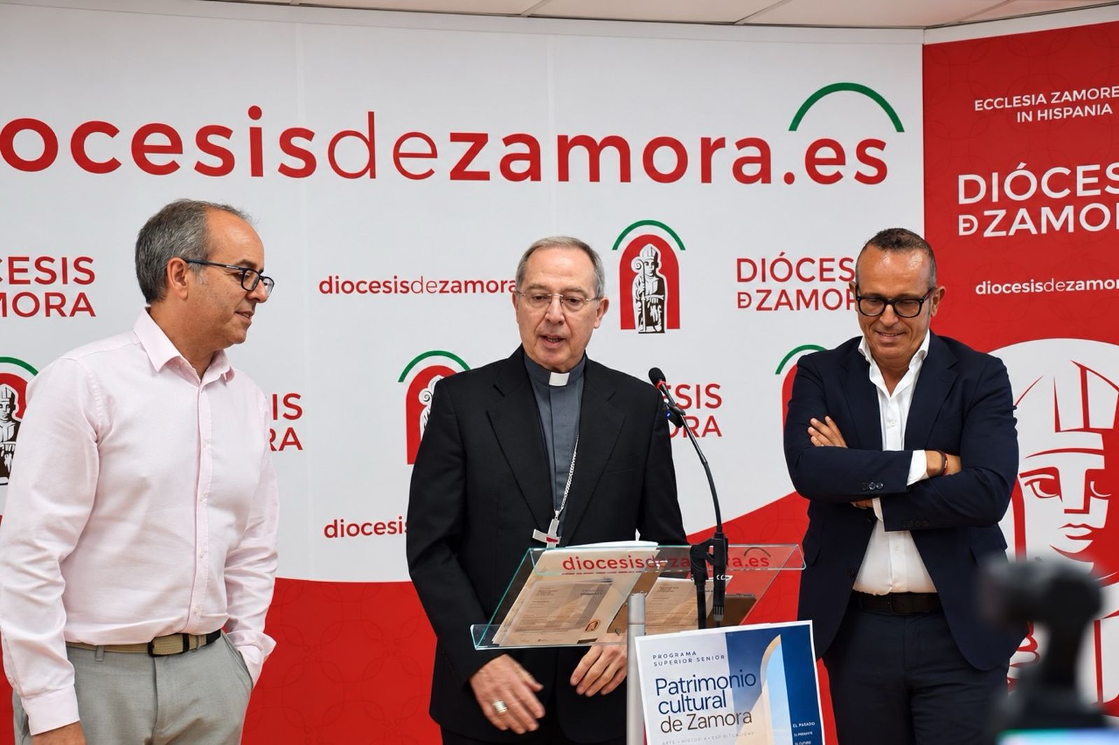 Presentación en Zamora del programa superior senior de la UPSA
