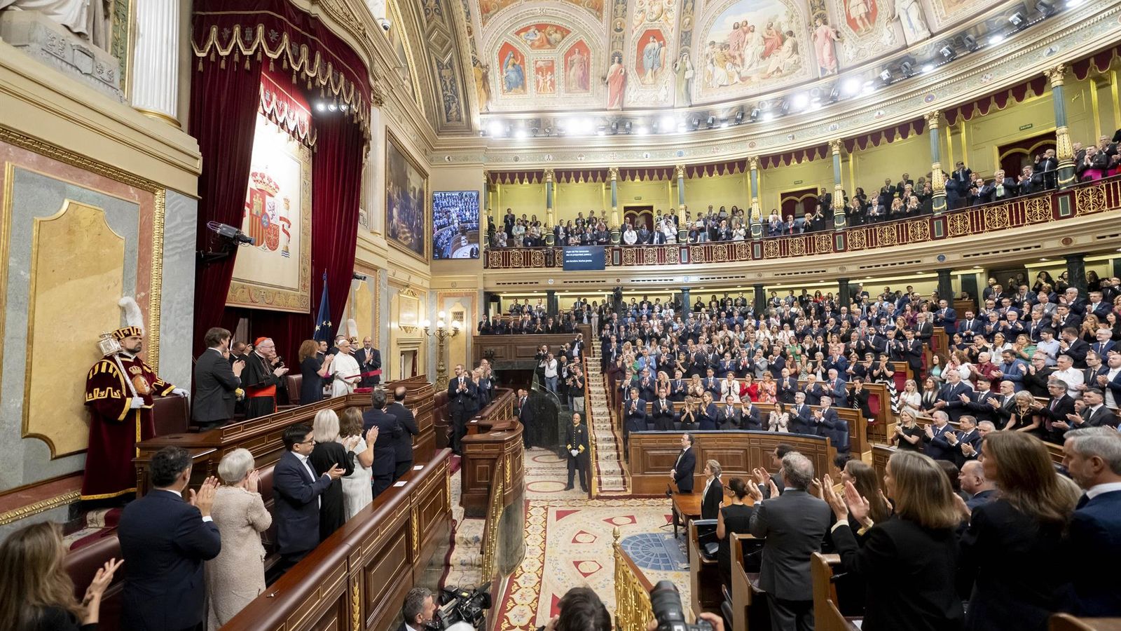 Aplausos al Papa en el Congreso
