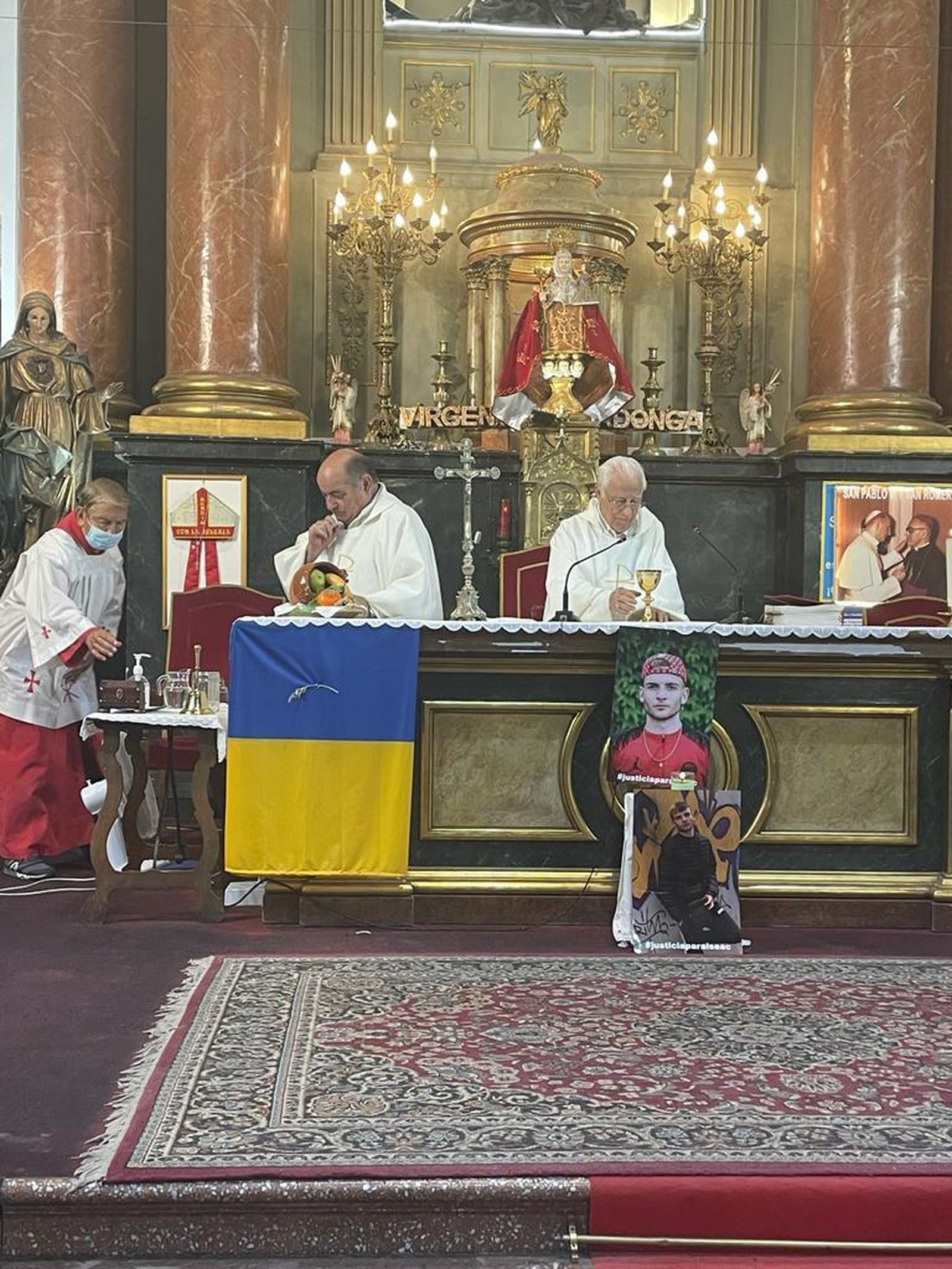Misa en San Antón en memoria de Isaac y Miguel Ángel