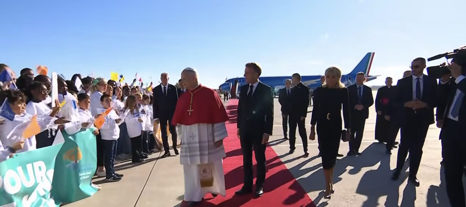 Macron, con el Papa