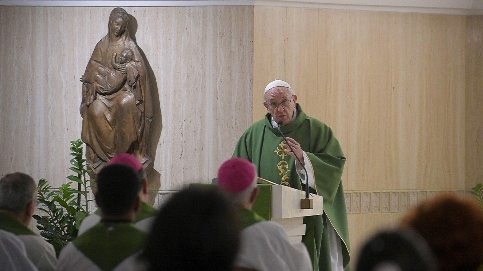 El Papa en la misa matutina en Santa Marta