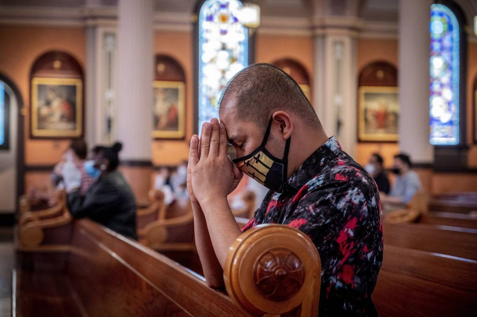 Ir a misa con seguridad, objetivo de las iglesias europeas