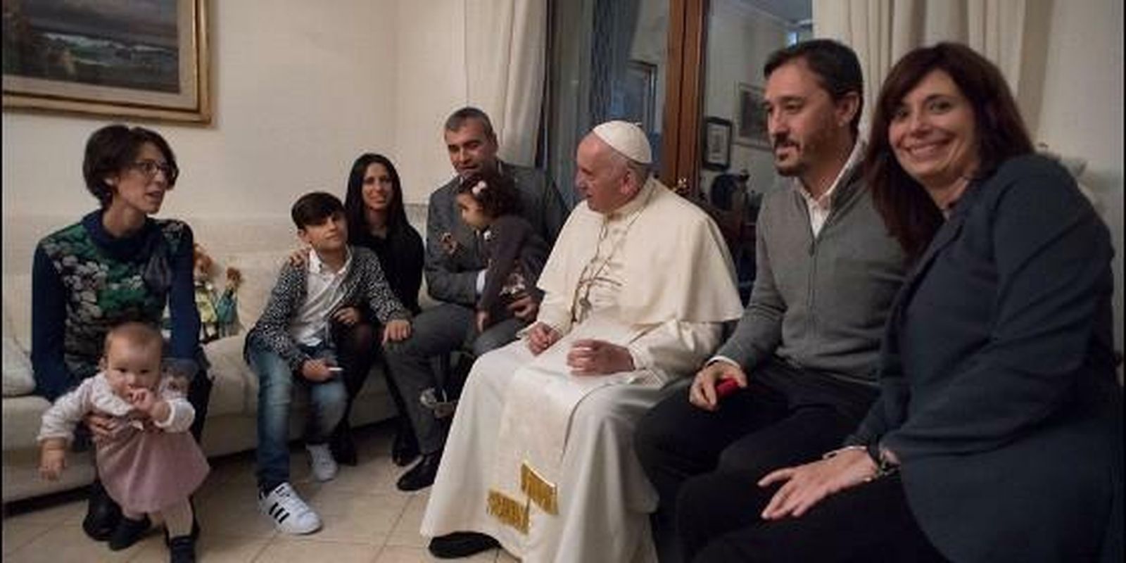 Visita del Papa a un grupo de curas casados