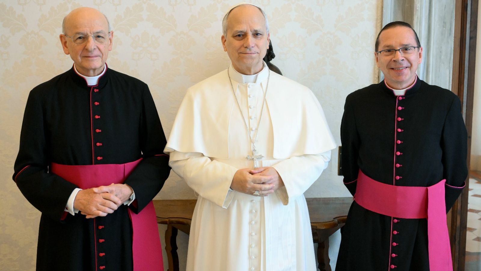 Fernando Ocáriz y Mariano Fazio, con León XIV