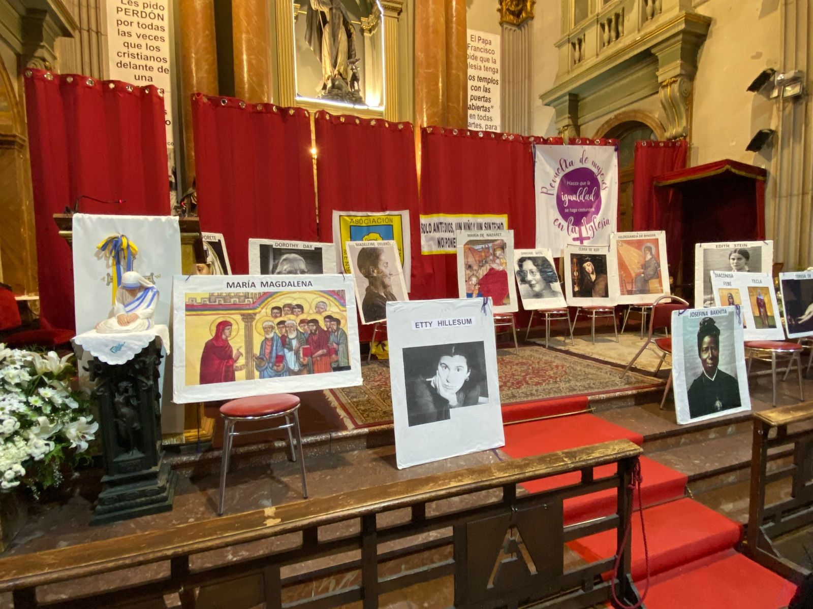 'Herstóricas': Mujeres al servicio del Evangelio, en el altar de San Antón