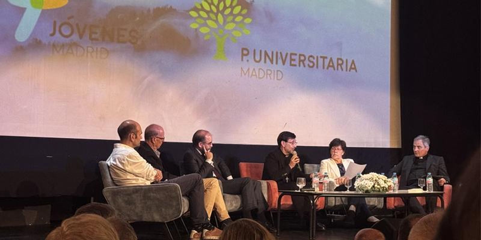 José Cobo en el encuentro convocado por la Pastoral Universitaria de la Archidiócesis de Madrid