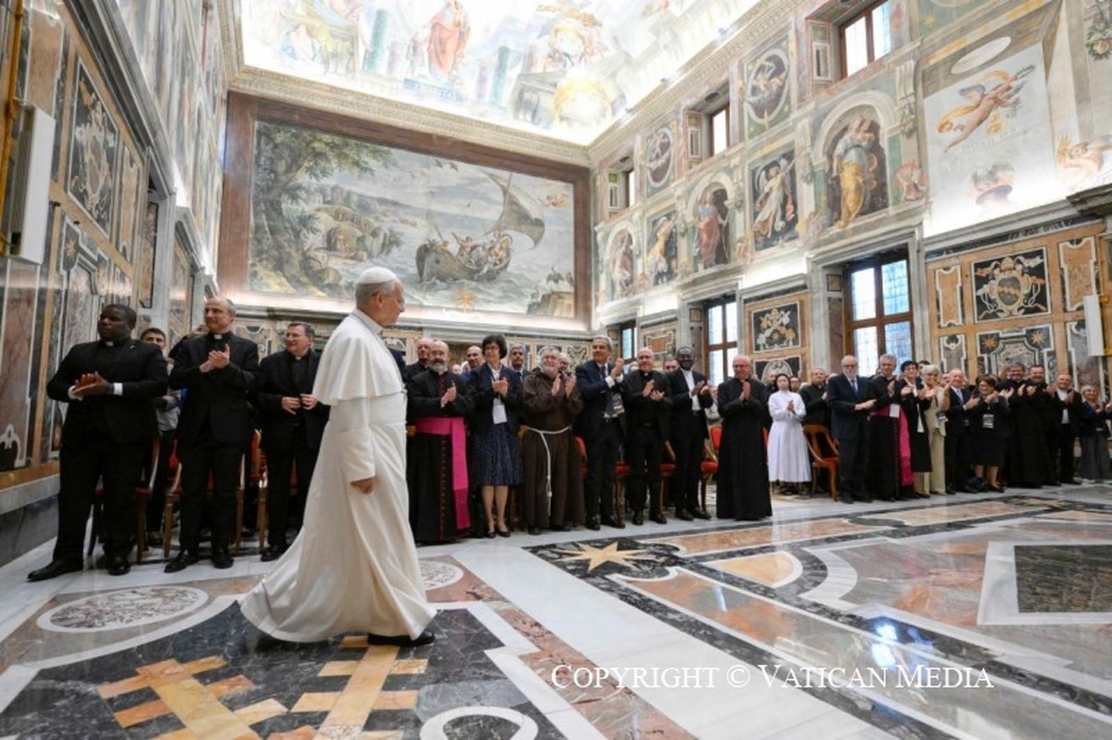 El Papa, en el simposio