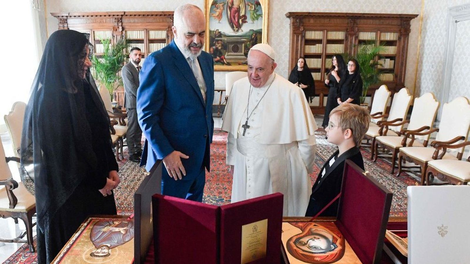 El Papa y el Primer Ministro de la República de Albania, Edi Rama