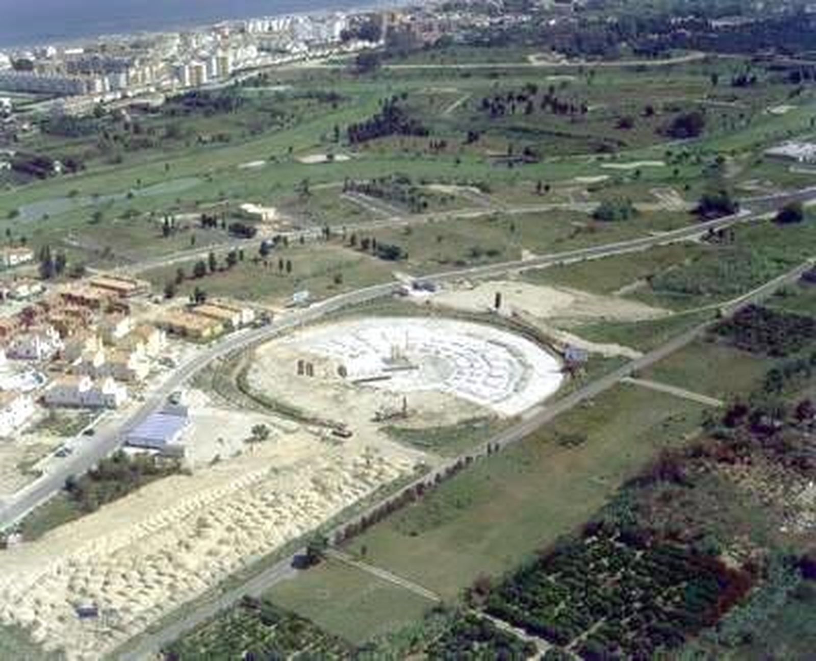 Terrenos donde iba a ser levantado el Centro Ecuménico Internacional de Oliva