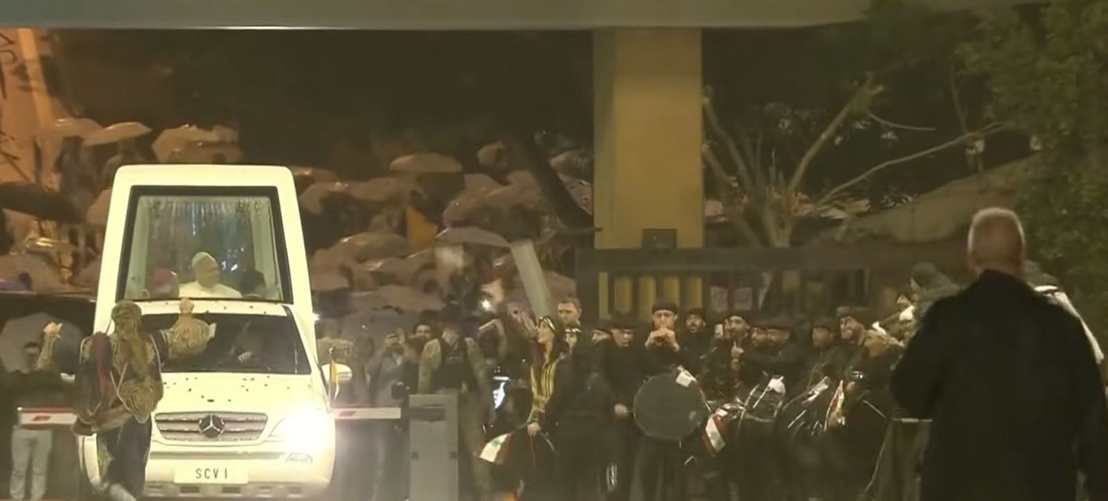 Llegada del Papa a Beirut