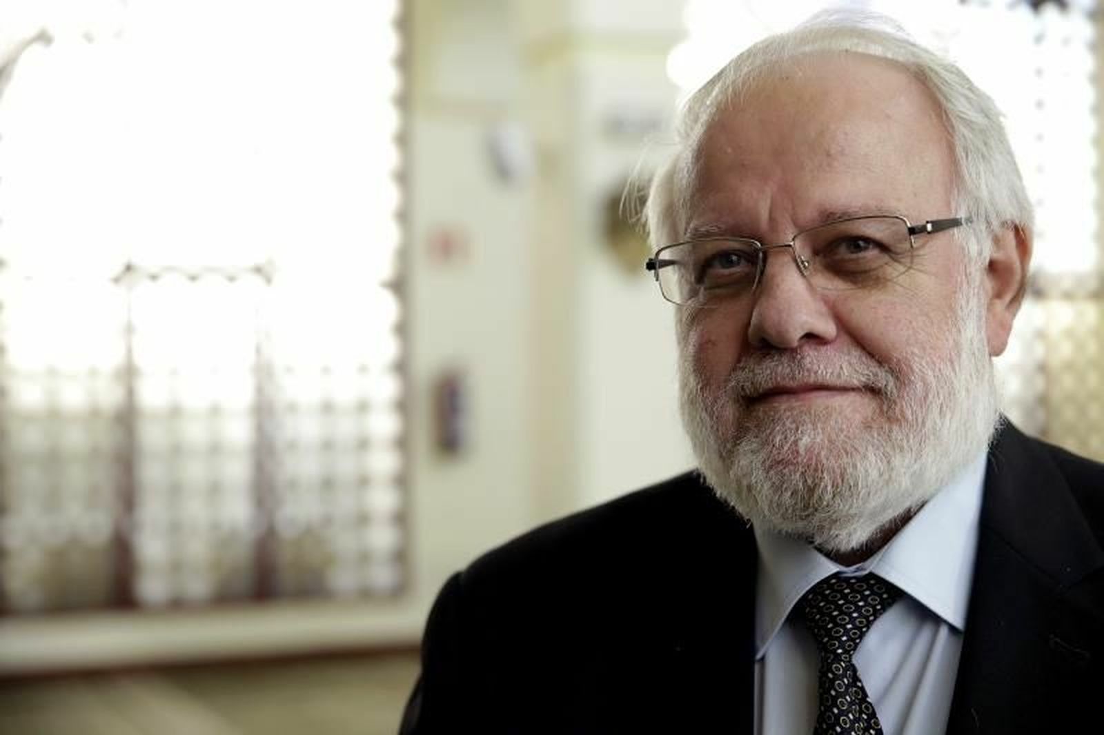 El presidente de Ucide