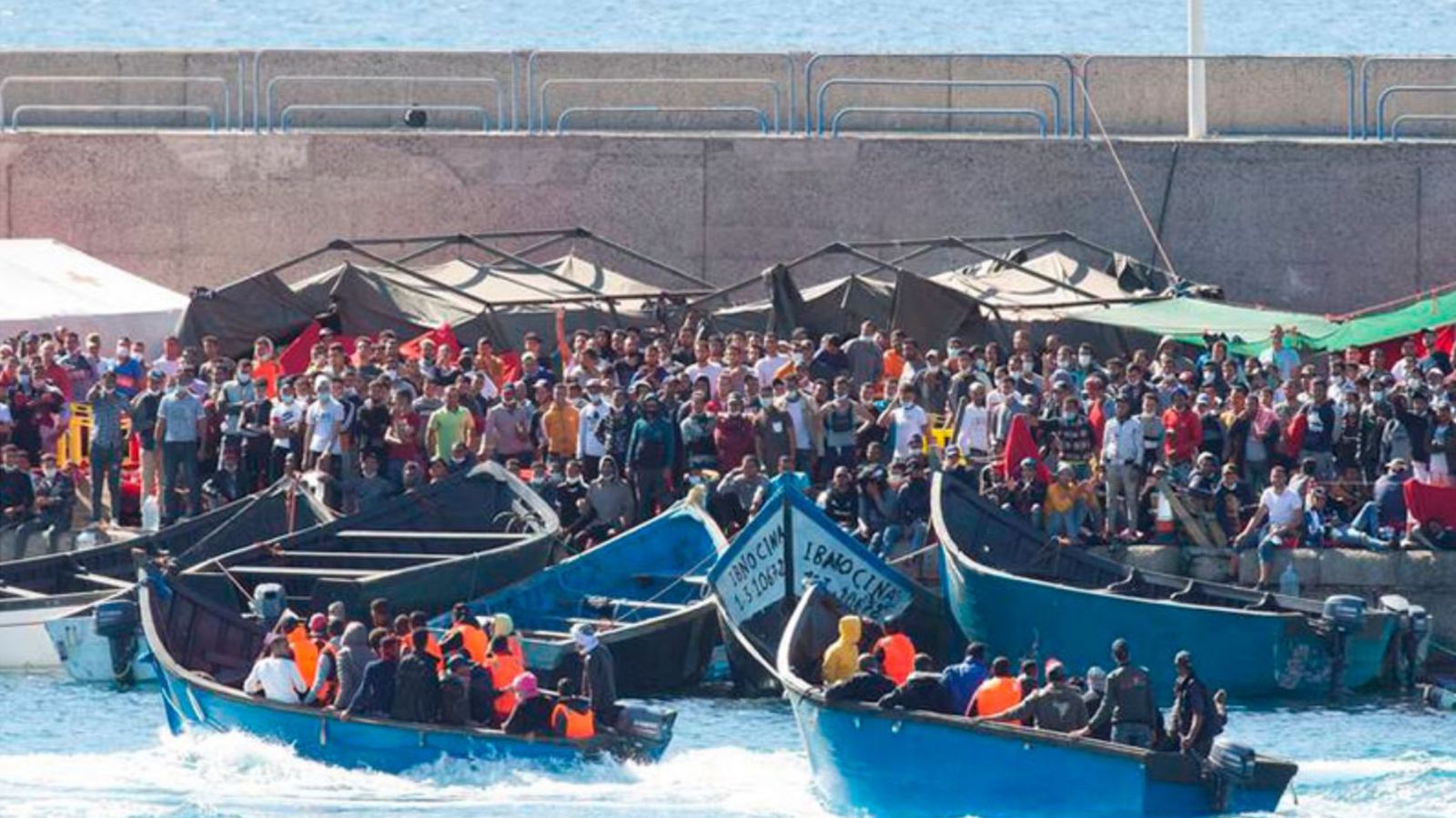 Inmigrantes en Arguineguín