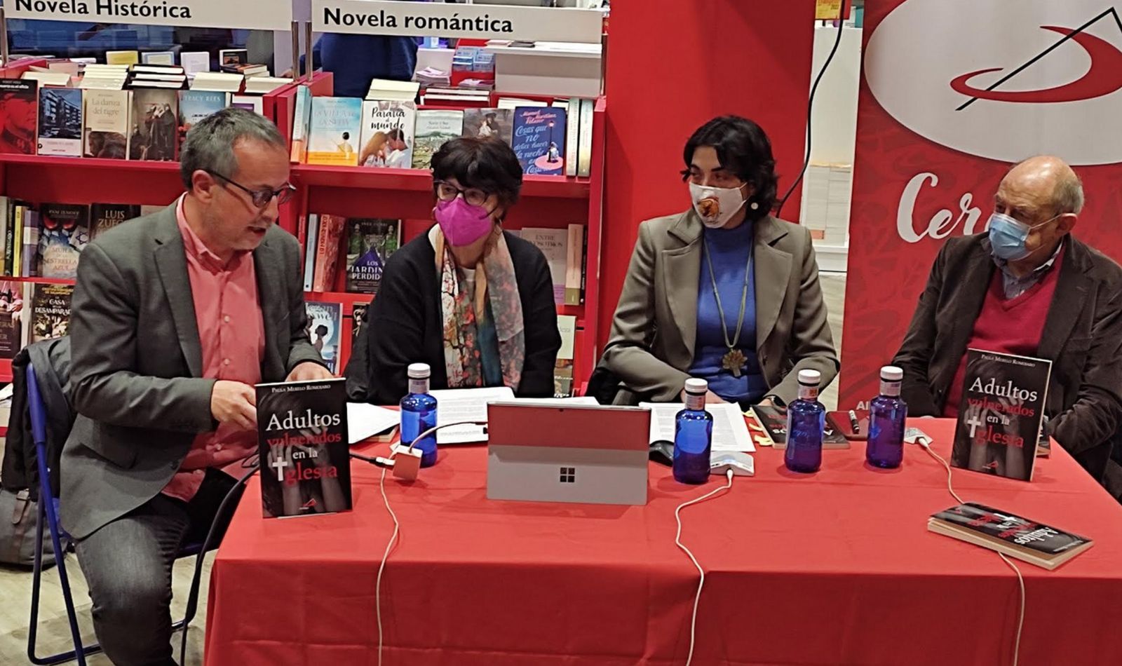 Presentación del libro 'Adultos vulnerados en la iglesia'