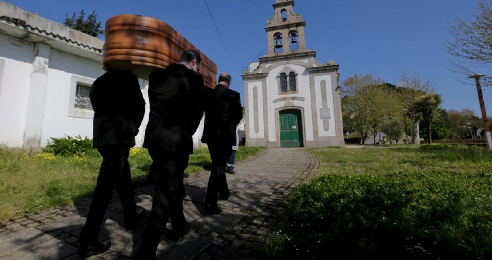 Muerte y coronavirus en Galicia