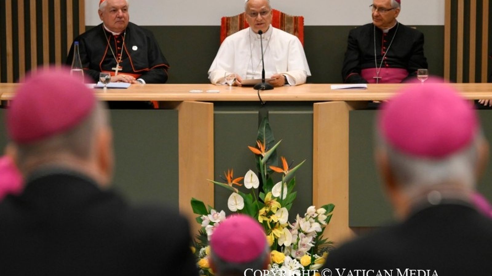 El Papa, con los obispos franceses