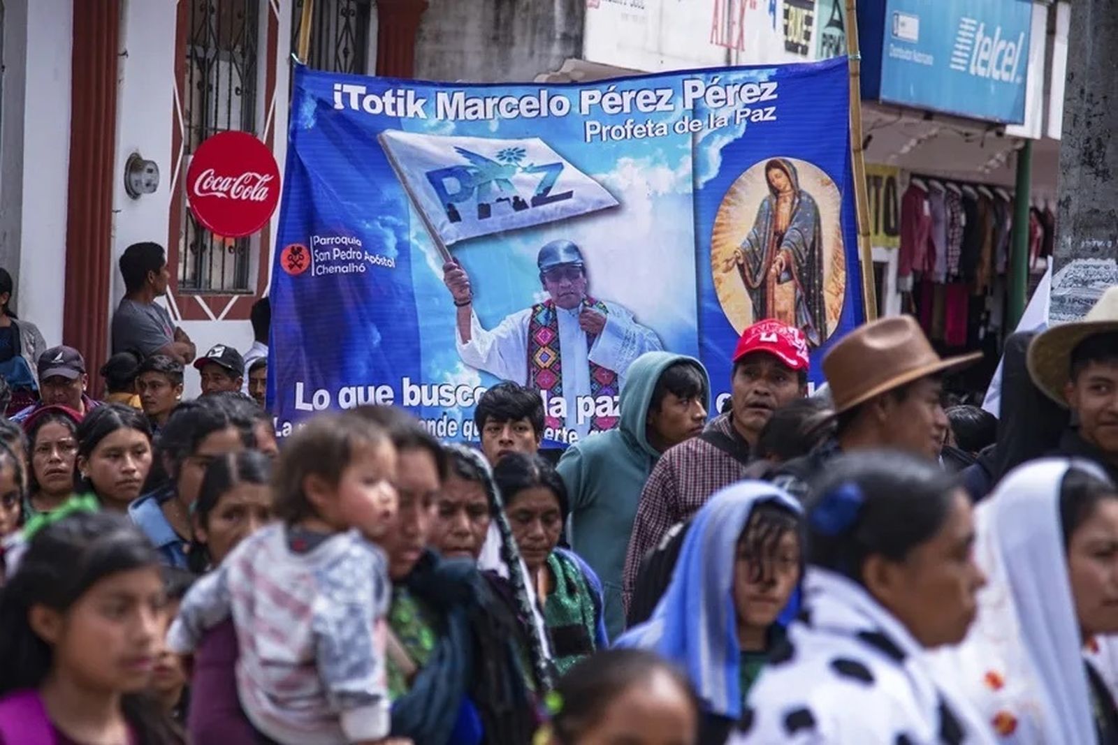 Marcha en Chiapas en memoria del padre Marcelo Pérez
