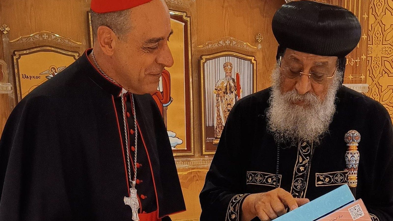 El cardenal Fernández con Tawadros II