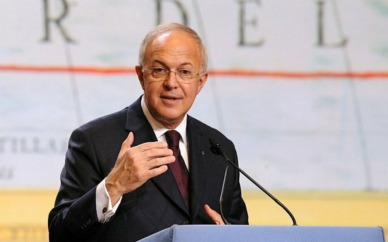 El Caballero Supremo Carl Anderson