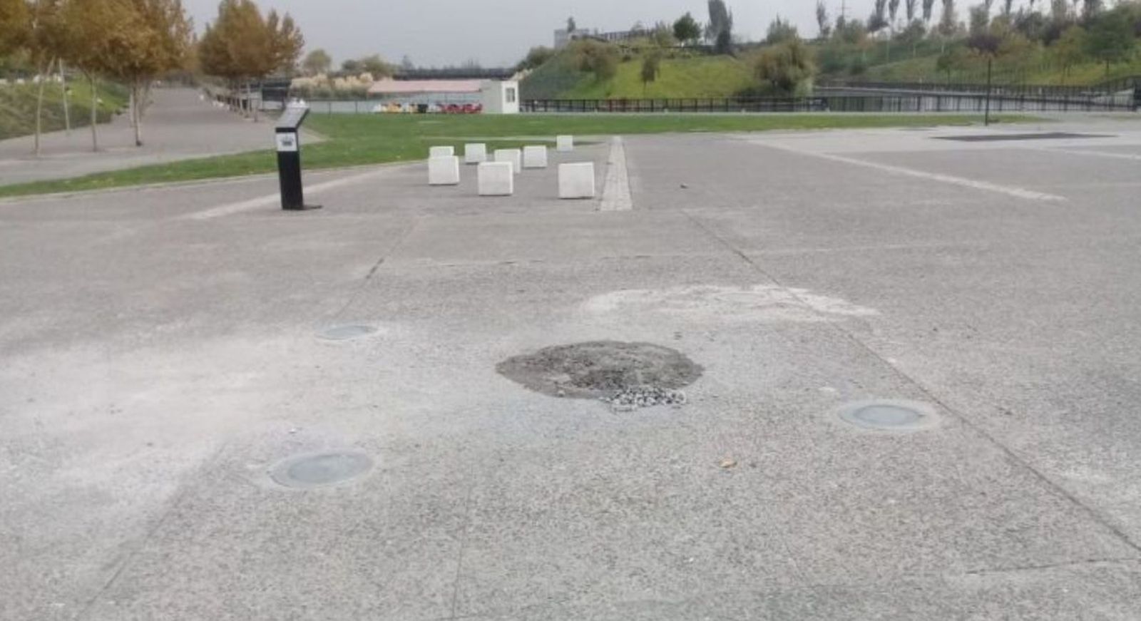 El Parque Renato Poblete sin su estatua