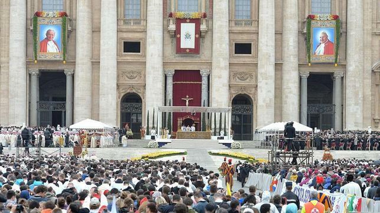 Los tapices de la canonización