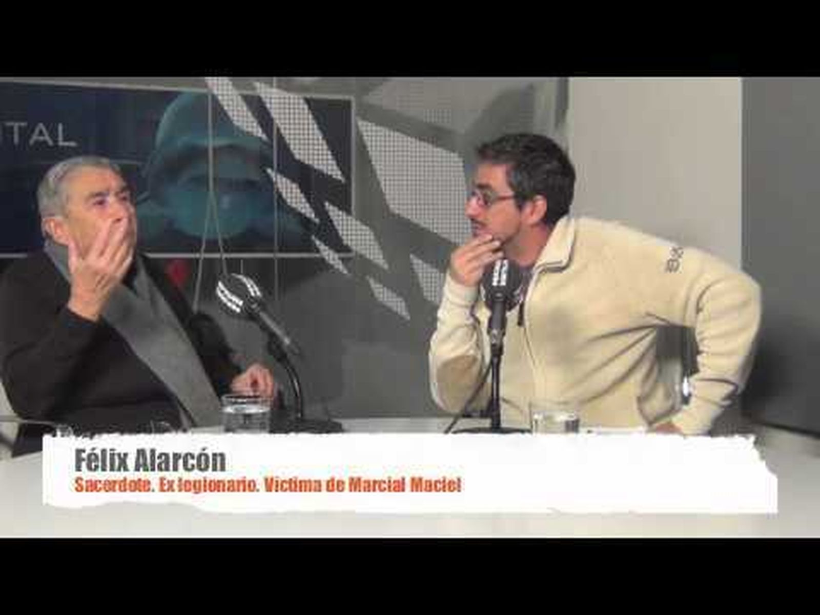 Félix Alarcón: "La Legión tal como la entendíamos debería ser eliminada"