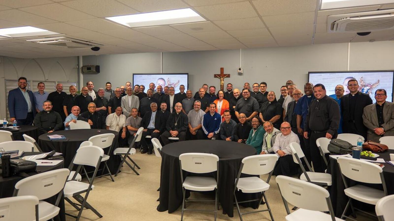 Representantes de diferentes diócesis de Puerto Rico