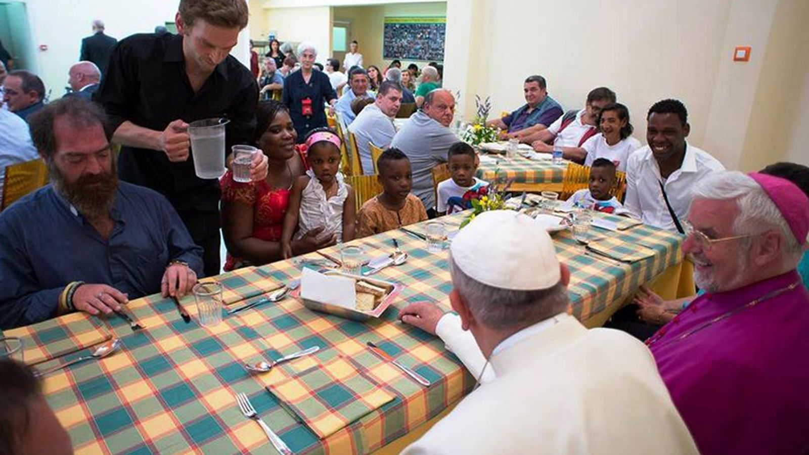 Una Iglesia con los pobres y para los pobres