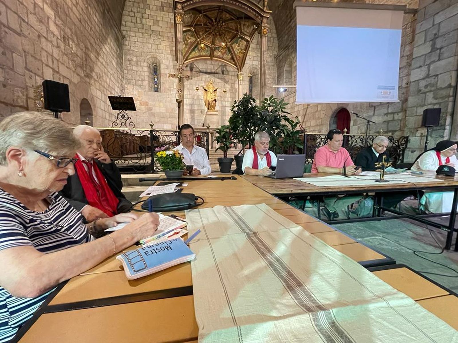 Algunos de los participantes en el encuentro de iglesias hospitales de campaña en Santa Anna