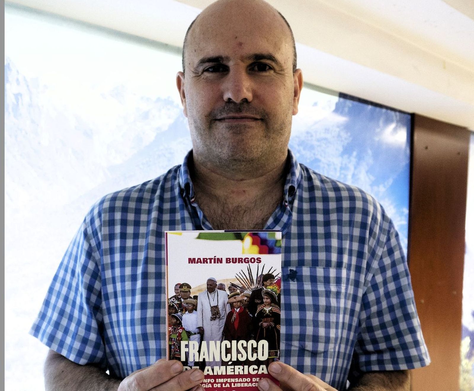 Martín Burgos, autor del libro