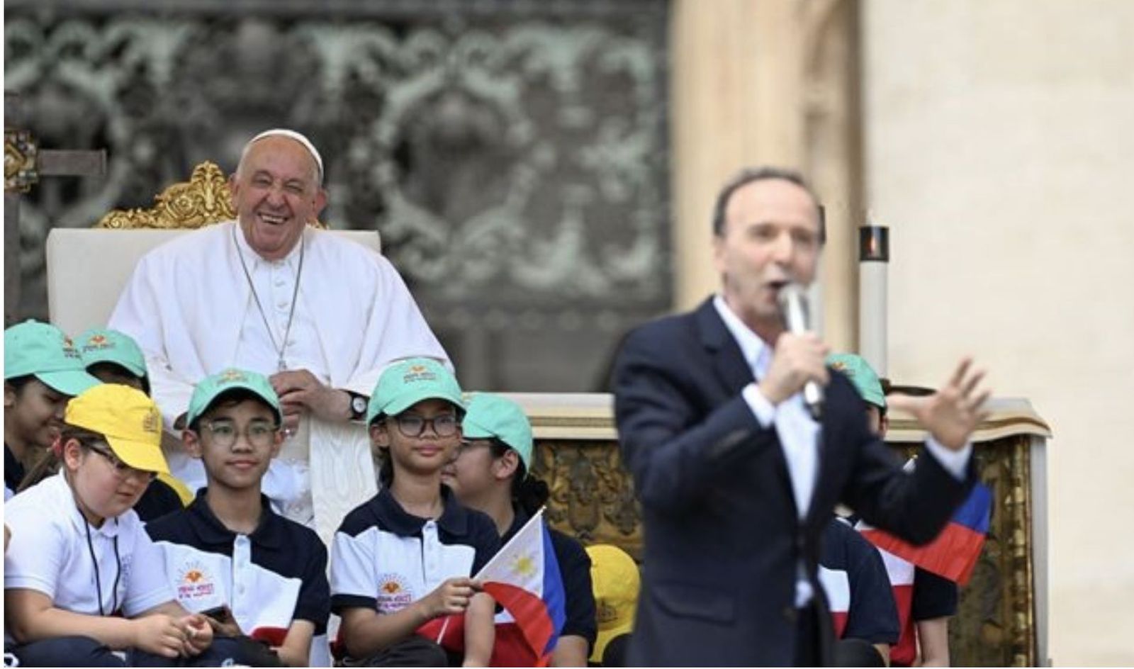 Roberto Benigni ante el Papa
