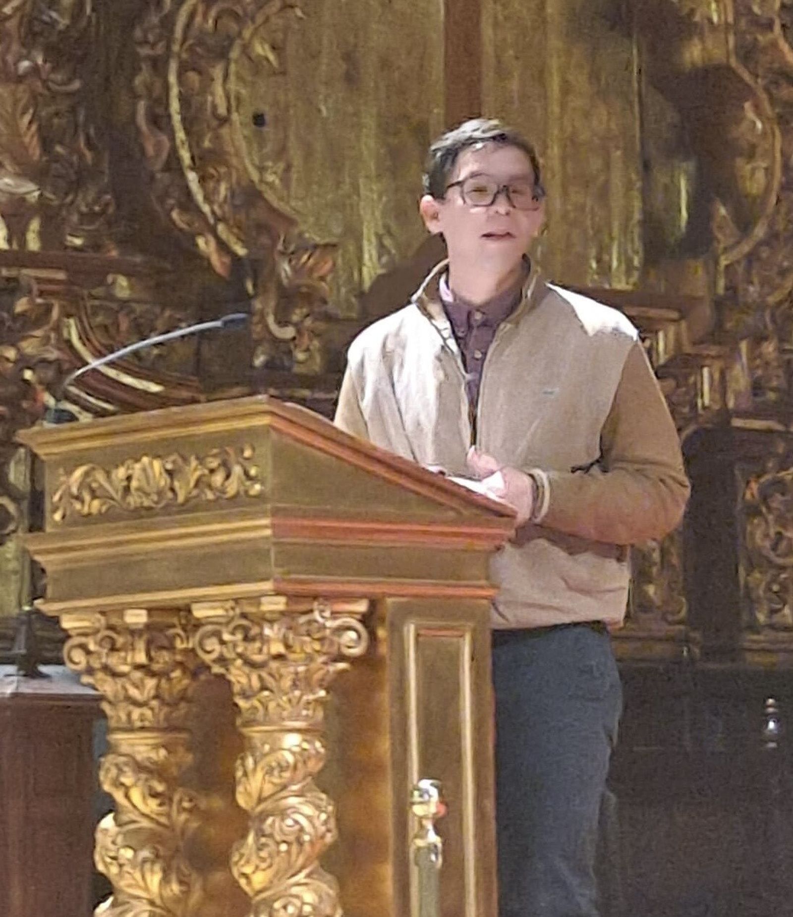 El Dios de los migrantes y lo ilegales... Santi, joven bautista.