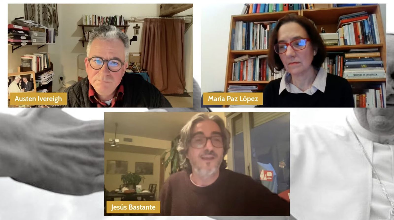 María-Paz López, Austen Ivereigh y Jesús Bastante, durante el debate