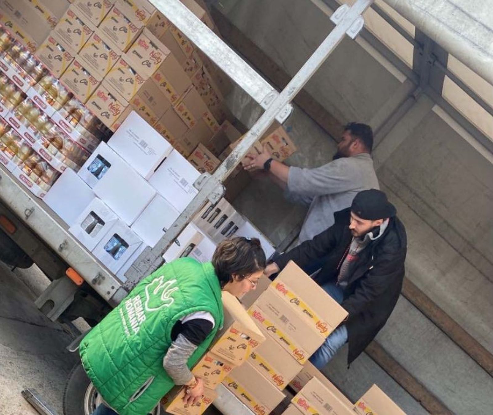 Ayuda Mensajeros a Ucrania