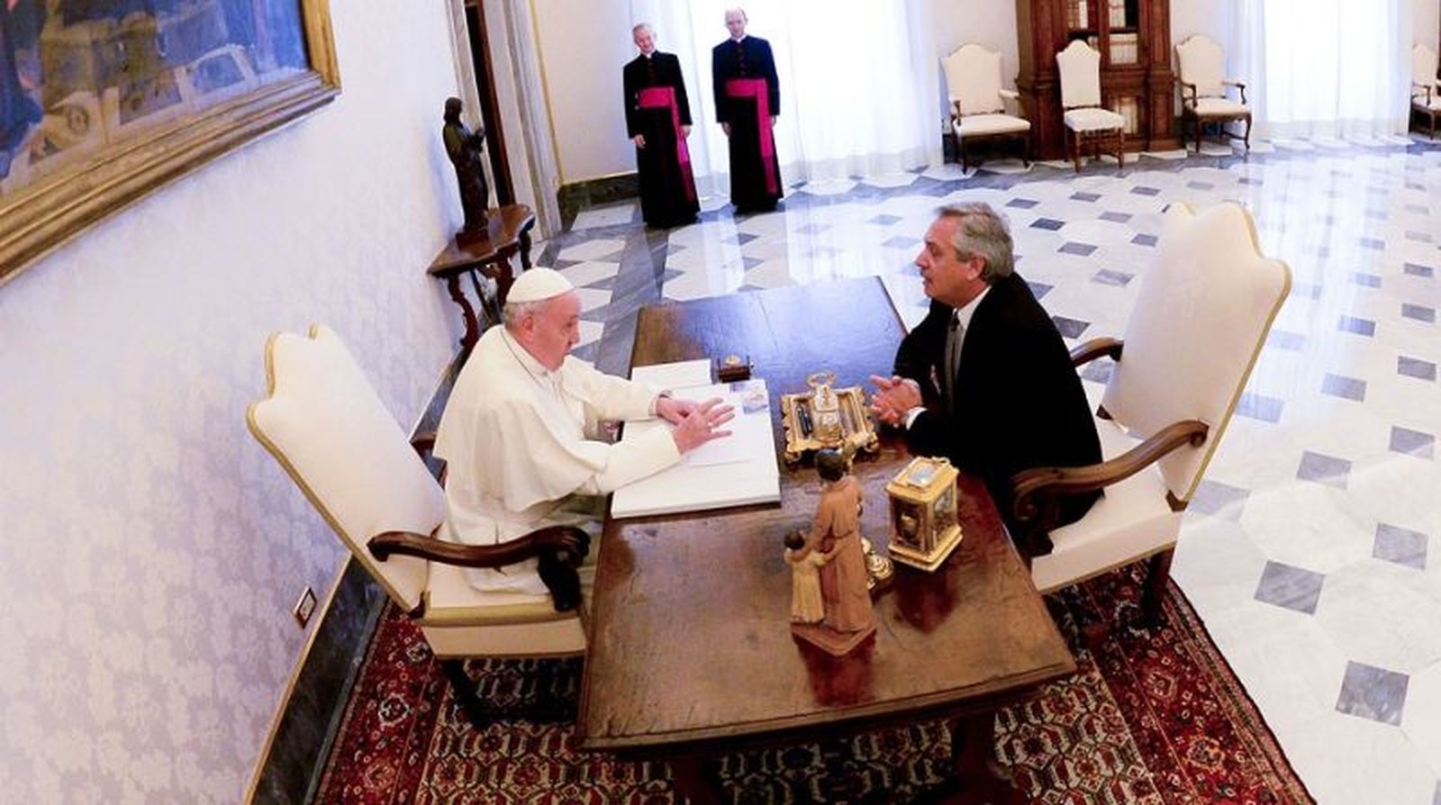 Francisco y Alberto Fernández, presidente de Argentina