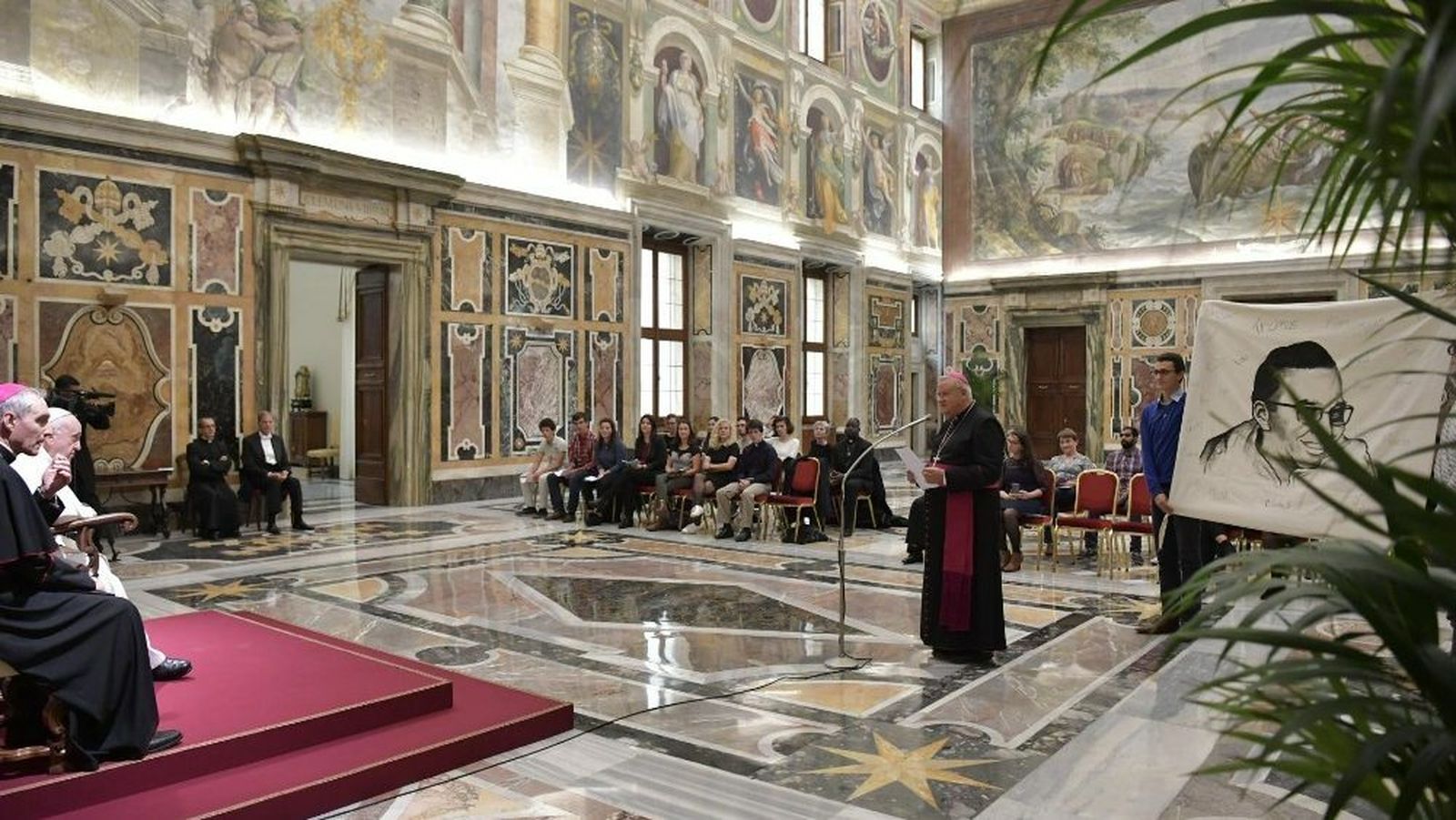 El Papa, los jóvenes y Angelelli