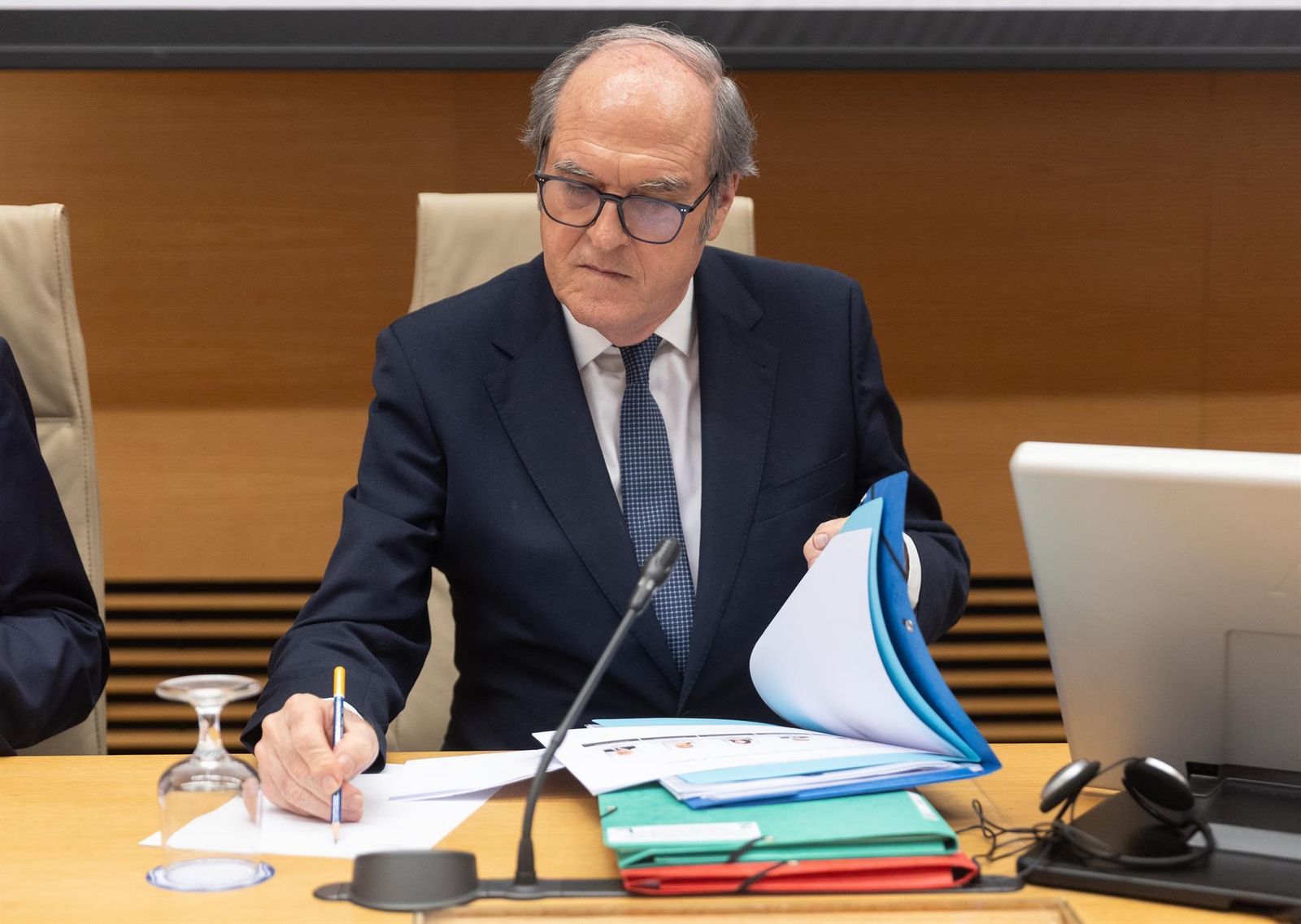 Gabilondo, durante su comparecencia en la comisión Mixta